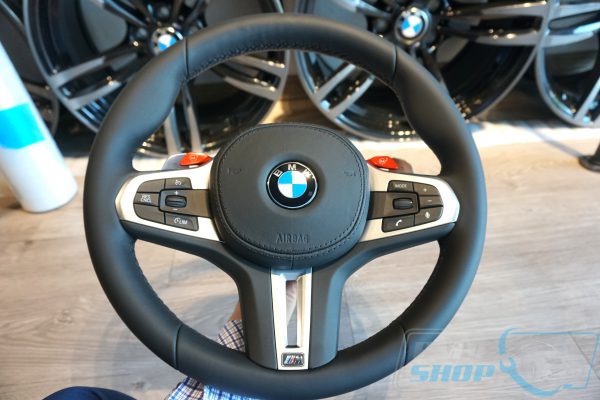 Vô lăng thể thao M5 F90 cho BMW