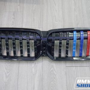 Mặt ca lăng BMW 3 Series G20 LCI M-Sport lan kép liền
